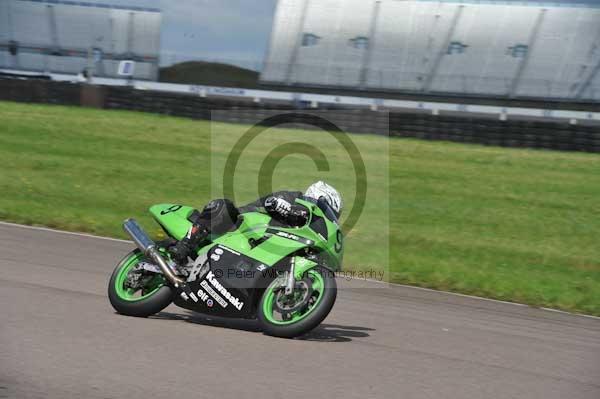 Motorcycle action photographs;Rockingham;Rockingham photographs;event digital images;eventdigitalimages;no limits trackday;peter wileman photography;rockingham corby northamptonshire;trackday;trackday digital images;trackday photos