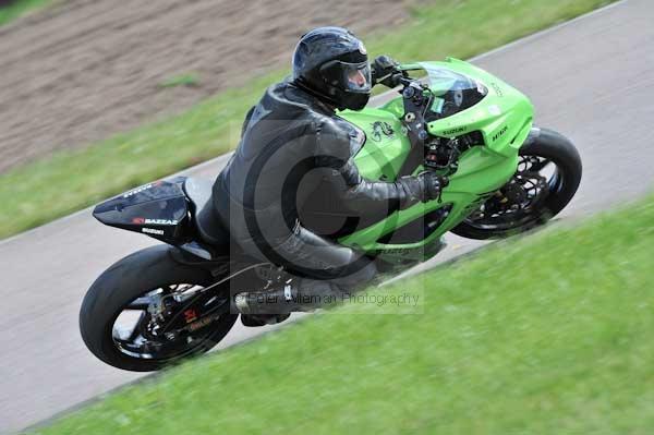 Motorcycle action photographs;Rockingham;Rockingham photographs;event digital images;eventdigitalimages;no limits trackday;peter wileman photography;rockingham corby northamptonshire;trackday;trackday digital images;trackday photos