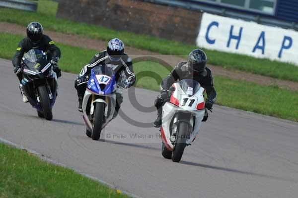 Motorcycle action photographs;Rockingham;Rockingham photographs;event digital images;eventdigitalimages;no limits trackday;peter wileman photography;rockingham corby northamptonshire;trackday;trackday digital images;trackday photos