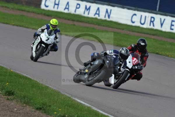 Motorcycle action photographs;Rockingham;Rockingham photographs;event digital images;eventdigitalimages;no limits trackday;peter wileman photography;rockingham corby northamptonshire;trackday;trackday digital images;trackday photos