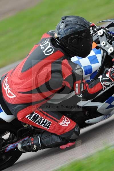 Motorcycle action photographs;Rockingham;Rockingham photographs;event digital images;eventdigitalimages;no limits trackday;peter wileman photography;rockingham corby northamptonshire;trackday;trackday digital images;trackday photos