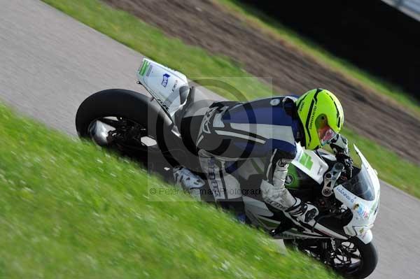 Motorcycle action photographs;Rockingham;Rockingham photographs;event digital images;eventdigitalimages;no limits trackday;peter wileman photography;rockingham corby northamptonshire;trackday;trackday digital images;trackday photos