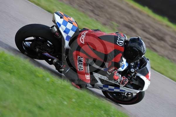 Motorcycle action photographs;Rockingham;Rockingham photographs;event digital images;eventdigitalimages;no limits trackday;peter wileman photography;rockingham corby northamptonshire;trackday;trackday digital images;trackday photos