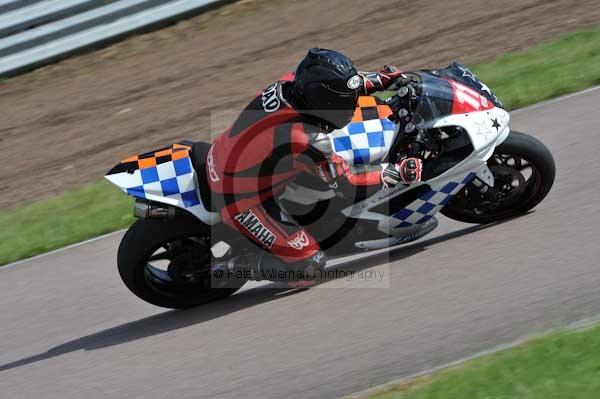 Motorcycle action photographs;Rockingham;Rockingham photographs;event digital images;eventdigitalimages;no limits trackday;peter wileman photography;rockingham corby northamptonshire;trackday;trackday digital images;trackday photos