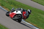 Motorcycle-action-photographs;Rockingham;Rockingham-photographs;event-digital-images;eventdigitalimages;no-limits-trackday;peter-wileman-photography;rockingham-corby-northamptonshire;trackday;trackday-digital-images;trackday-photos