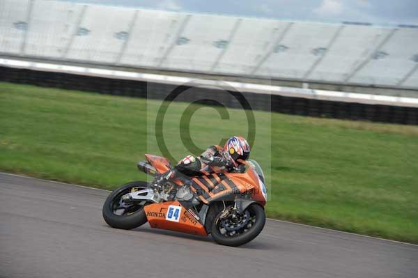 Motorcycle action photographs;Rockingham;Rockingham photographs;event digital images;eventdigitalimages;no limits trackday;peter wileman photography;rockingham corby northamptonshire;trackday;trackday digital images;trackday photos