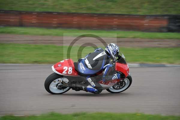 Motorcycle action photographs;Rockingham;Rockingham photographs;event digital images;eventdigitalimages;no limits trackday;peter wileman photography;rockingham corby northamptonshire;trackday;trackday digital images;trackday photos