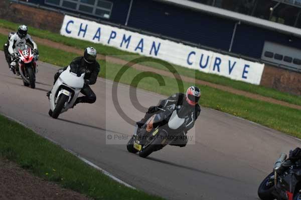 Motorcycle action photographs;Rockingham;Rockingham photographs;event digital images;eventdigitalimages;no limits trackday;peter wileman photography;rockingham corby northamptonshire;trackday;trackday digital images;trackday photos