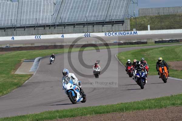 Motorcycle action photographs;Rockingham;Rockingham photographs;event digital images;eventdigitalimages;no limits trackday;peter wileman photography;rockingham corby northamptonshire;trackday;trackday digital images;trackday photos