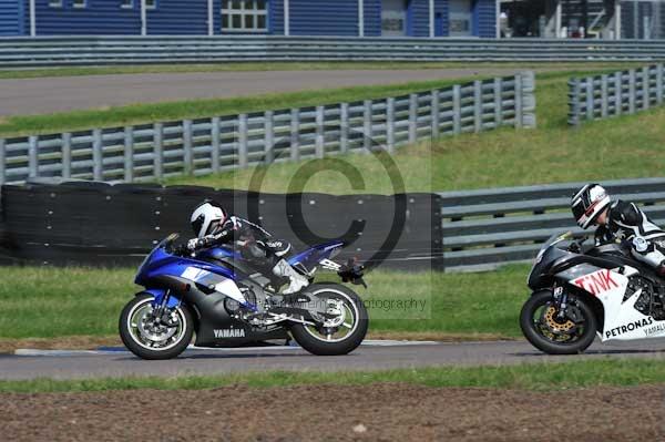 Motorcycle action photographs;Rockingham;Rockingham photographs;event digital images;eventdigitalimages;no limits trackday;peter wileman photography;rockingham corby northamptonshire;trackday;trackday digital images;trackday photos