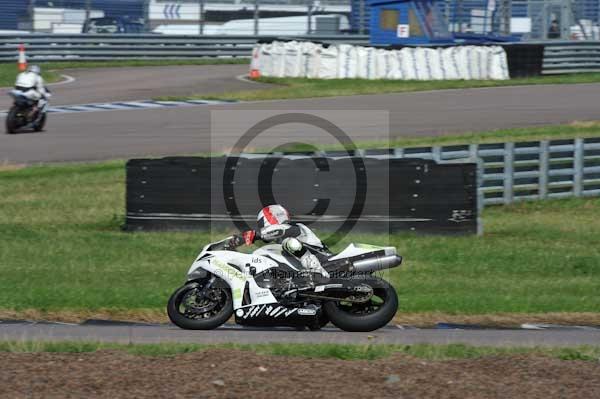 Motorcycle action photographs;Rockingham;Rockingham photographs;event digital images;eventdigitalimages;no limits trackday;peter wileman photography;rockingham corby northamptonshire;trackday;trackday digital images;trackday photos