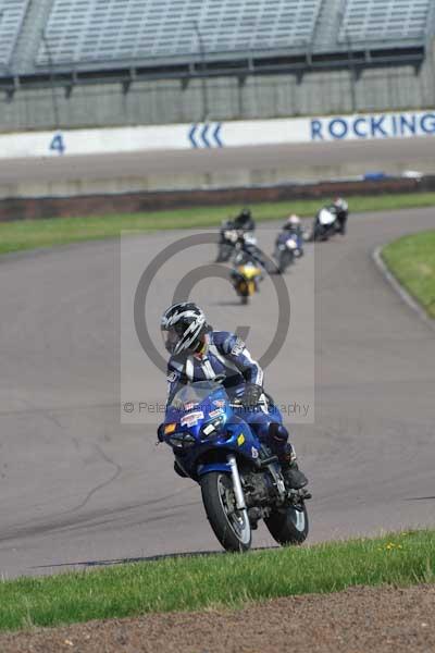 Motorcycle action photographs;Rockingham;Rockingham photographs;event digital images;eventdigitalimages;no limits trackday;peter wileman photography;rockingham corby northamptonshire;trackday;trackday digital images;trackday photos