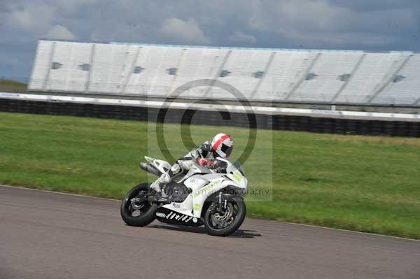 Motorcycle action photographs;Rockingham;Rockingham photographs;event digital images;eventdigitalimages;no limits trackday;peter wileman photography;rockingham corby northamptonshire;trackday;trackday digital images;trackday photos