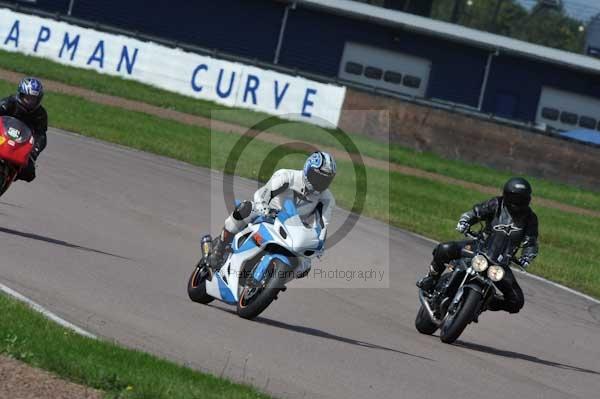 Motorcycle action photographs;Rockingham;Rockingham photographs;event digital images;eventdigitalimages;no limits trackday;peter wileman photography;rockingham corby northamptonshire;trackday;trackday digital images;trackday photos