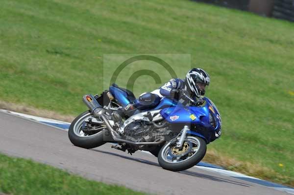 Motorcycle action photographs;Rockingham;Rockingham photographs;event digital images;eventdigitalimages;no limits trackday;peter wileman photography;rockingham corby northamptonshire;trackday;trackday digital images;trackday photos