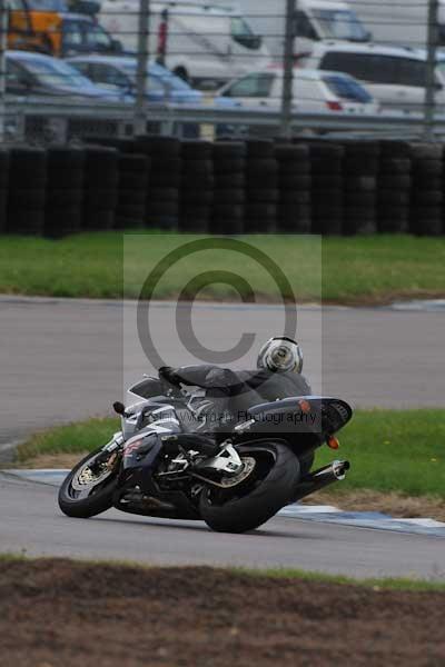 Motorcycle action photographs;Rockingham;Rockingham photographs;event digital images;eventdigitalimages;no limits trackday;peter wileman photography;rockingham corby northamptonshire;trackday;trackday digital images;trackday photos