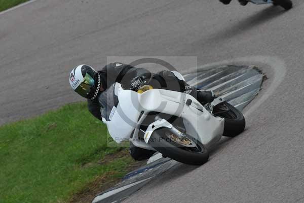 Motorcycle action photographs;Rockingham;Rockingham photographs;event digital images;eventdigitalimages;no limits trackday;peter wileman photography;rockingham corby northamptonshire;trackday;trackday digital images;trackday photos