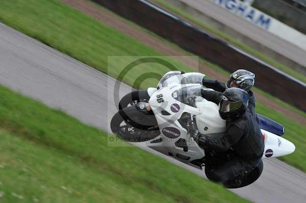 Motorcycle action photographs;Rockingham;Rockingham photographs;event digital images;eventdigitalimages;no limits trackday;peter wileman photography;rockingham corby northamptonshire;trackday;trackday digital images;trackday photos