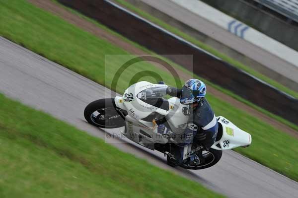 Motorcycle action photographs;Rockingham;Rockingham photographs;event digital images;eventdigitalimages;no limits trackday;peter wileman photography;rockingham corby northamptonshire;trackday;trackday digital images;trackday photos