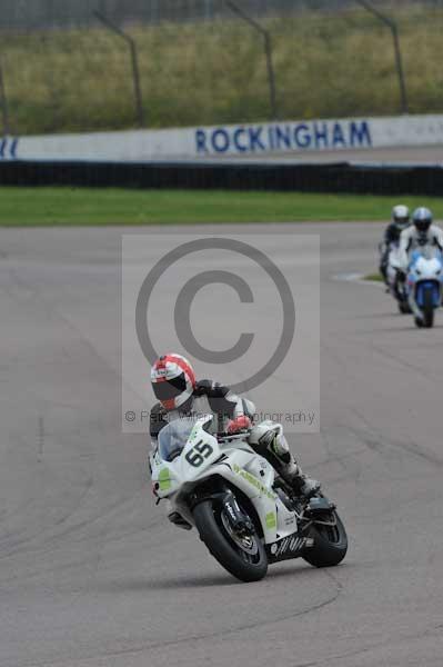 Motorcycle action photographs;Rockingham;Rockingham photographs;event digital images;eventdigitalimages;no limits trackday;peter wileman photography;rockingham corby northamptonshire;trackday;trackday digital images;trackday photos