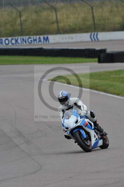 Motorcycle action photographs;Rockingham;Rockingham photographs;event digital images;eventdigitalimages;no limits trackday;peter wileman photography;rockingham corby northamptonshire;trackday;trackday digital images;trackday photos