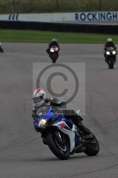 Motorcycle action photographs;Rockingham;Rockingham photographs;event digital images;eventdigitalimages;no limits trackday;peter wileman photography;rockingham corby northamptonshire;trackday;trackday digital images;trackday photos