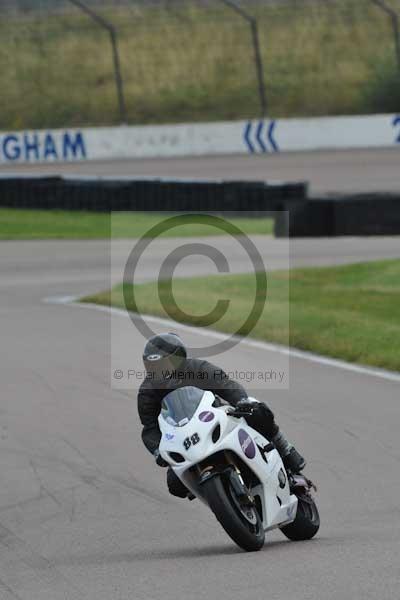 Motorcycle action photographs;Rockingham;Rockingham photographs;event digital images;eventdigitalimages;no limits trackday;peter wileman photography;rockingham corby northamptonshire;trackday;trackday digital images;trackday photos