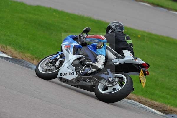 Motorcycle action photographs;Rockingham;Rockingham photographs;event digital images;eventdigitalimages;no limits trackday;peter wileman photography;rockingham corby northamptonshire;trackday;trackday digital images;trackday photos