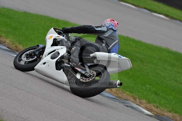 Motorcycle action photographs;Rockingham;Rockingham photographs;event digital images;eventdigitalimages;no limits trackday;peter wileman photography;rockingham corby northamptonshire;trackday;trackday digital images;trackday photos