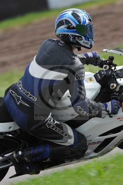 Motorcycle action photographs;Rockingham;Rockingham photographs;event digital images;eventdigitalimages;no limits trackday;peter wileman photography;rockingham corby northamptonshire;trackday;trackday digital images;trackday photos