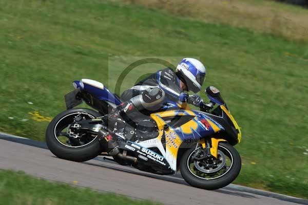 Motorcycle action photographs;Rockingham;Rockingham photographs;event digital images;eventdigitalimages;no limits trackday;peter wileman photography;rockingham corby northamptonshire;trackday;trackday digital images;trackday photos