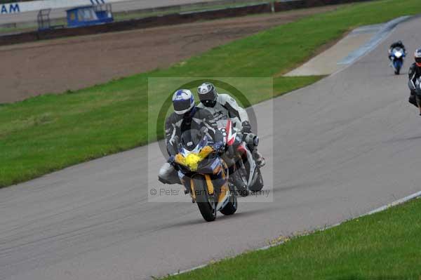 Motorcycle action photographs;Rockingham;Rockingham photographs;event digital images;eventdigitalimages;no limits trackday;peter wileman photography;rockingham corby northamptonshire;trackday;trackday digital images;trackday photos