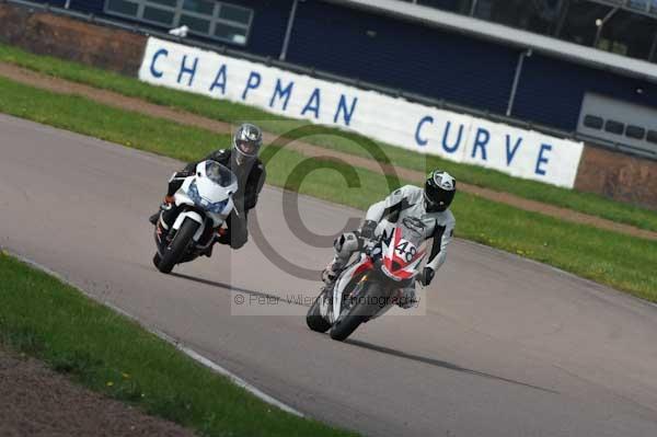 Motorcycle action photographs;Rockingham;Rockingham photographs;event digital images;eventdigitalimages;no limits trackday;peter wileman photography;rockingham corby northamptonshire;trackday;trackday digital images;trackday photos