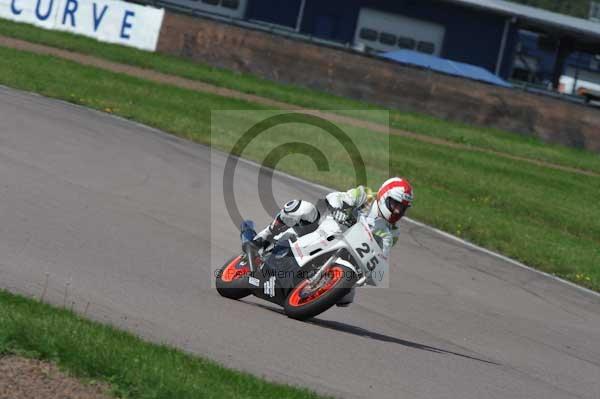 Motorcycle action photographs;Rockingham;Rockingham photographs;event digital images;eventdigitalimages;no limits trackday;peter wileman photography;rockingham corby northamptonshire;trackday;trackday digital images;trackday photos