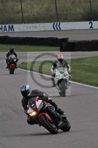 Motorcycle action photographs;Rockingham;Rockingham photographs;event digital images;eventdigitalimages;no limits trackday;peter wileman photography;rockingham corby northamptonshire;trackday;trackday digital images;trackday photos