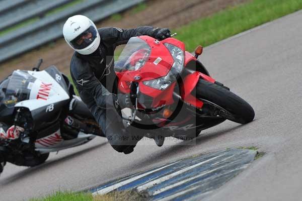 Motorcycle action photographs;Rockingham;Rockingham photographs;event digital images;eventdigitalimages;no limits trackday;peter wileman photography;rockingham corby northamptonshire;trackday;trackday digital images;trackday photos