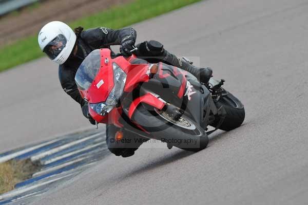 Motorcycle action photographs;Rockingham;Rockingham photographs;event digital images;eventdigitalimages;no limits trackday;peter wileman photography;rockingham corby northamptonshire;trackday;trackday digital images;trackday photos