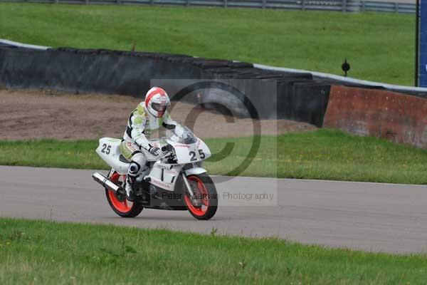 Motorcycle action photographs;Rockingham;Rockingham photographs;event digital images;eventdigitalimages;no limits trackday;peter wileman photography;rockingham corby northamptonshire;trackday;trackday digital images;trackday photos