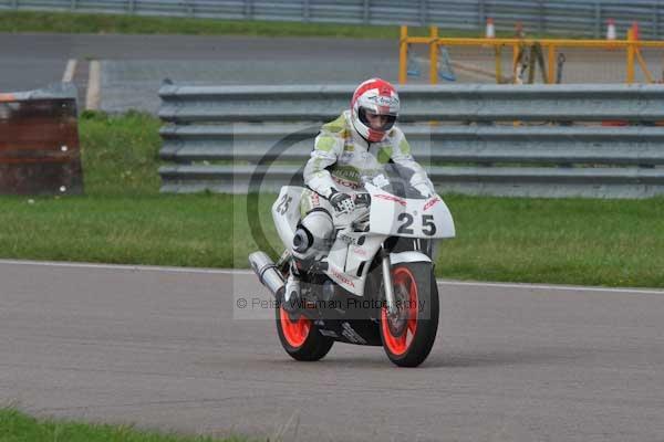 Motorcycle action photographs;Rockingham;Rockingham photographs;event digital images;eventdigitalimages;no limits trackday;peter wileman photography;rockingham corby northamptonshire;trackday;trackday digital images;trackday photos