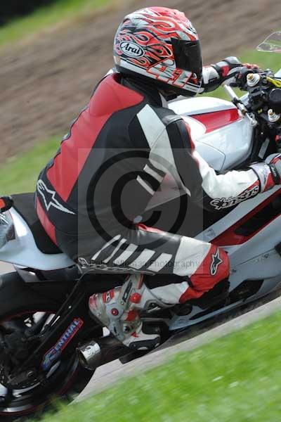 Motorcycle action photographs;Rockingham;Rockingham photographs;event digital images;eventdigitalimages;no limits trackday;peter wileman photography;rockingham corby northamptonshire;trackday;trackday digital images;trackday photos