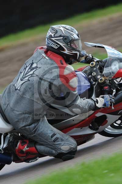 Motorcycle action photographs;Rockingham;Rockingham photographs;event digital images;eventdigitalimages;no limits trackday;peter wileman photography;rockingham corby northamptonshire;trackday;trackday digital images;trackday photos