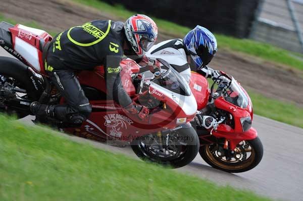 Motorcycle action photographs;Rockingham;Rockingham photographs;event digital images;eventdigitalimages;no limits trackday;peter wileman photography;rockingham corby northamptonshire;trackday;trackday digital images;trackday photos