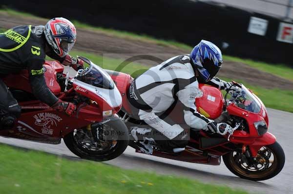 Motorcycle action photographs;Rockingham;Rockingham photographs;event digital images;eventdigitalimages;no limits trackday;peter wileman photography;rockingham corby northamptonshire;trackday;trackday digital images;trackday photos