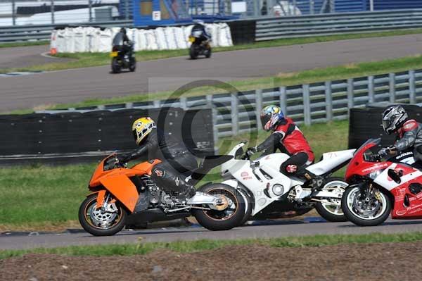 Motorcycle action photographs;Rockingham;Rockingham photographs;event digital images;eventdigitalimages;no limits trackday;peter wileman photography;rockingham corby northamptonshire;trackday;trackday digital images;trackday photos