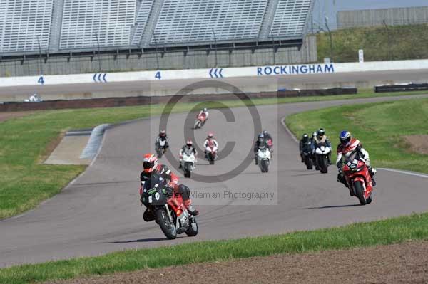 Motorcycle action photographs;Rockingham;Rockingham photographs;event digital images;eventdigitalimages;no limits trackday;peter wileman photography;rockingham corby northamptonshire;trackday;trackday digital images;trackday photos