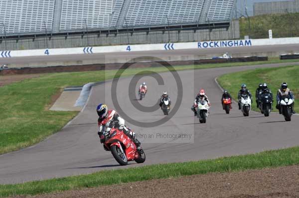 Motorcycle action photographs;Rockingham;Rockingham photographs;event digital images;eventdigitalimages;no limits trackday;peter wileman photography;rockingham corby northamptonshire;trackday;trackday digital images;trackday photos