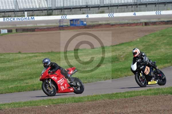 Motorcycle action photographs;Rockingham;Rockingham photographs;event digital images;eventdigitalimages;no limits trackday;peter wileman photography;rockingham corby northamptonshire;trackday;trackday digital images;trackday photos