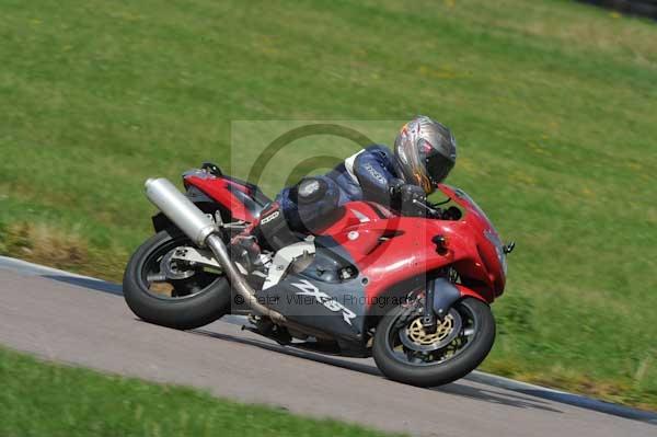 Motorcycle action photographs;Rockingham;Rockingham photographs;event digital images;eventdigitalimages;no limits trackday;peter wileman photography;rockingham corby northamptonshire;trackday;trackday digital images;trackday photos