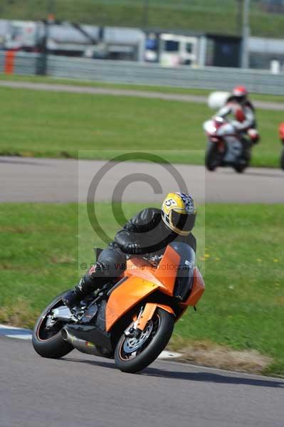 Motorcycle action photographs;Rockingham;Rockingham photographs;event digital images;eventdigitalimages;no limits trackday;peter wileman photography;rockingham corby northamptonshire;trackday;trackday digital images;trackday photos