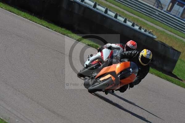 Motorcycle action photographs;Rockingham;Rockingham photographs;event digital images;eventdigitalimages;no limits trackday;peter wileman photography;rockingham corby northamptonshire;trackday;trackday digital images;trackday photos